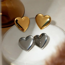 Stainless steel heart and 18k gold-plated heart stud earrings set