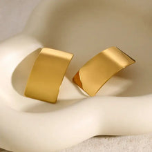 Gold stainless steel rectangle curved cuff bracelet and earrings set