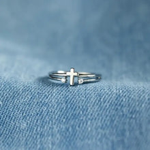 925 Sterling Silver Cross Ring with Clear Gemstones
