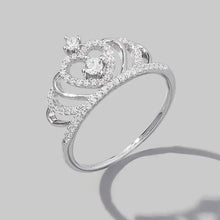 Sterling silver ring with crown shape zircon and heart design