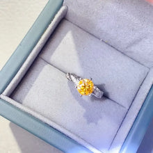 Sterling silver 1 carat moissanite round yellow diamond ring in blue box