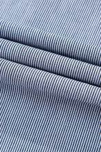 Stripe Mini-Kleid mit Rüschen, Knopfleiste und kurzen Flügelärmeln, Freizeitkleider