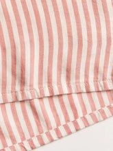 Ensemble détente femme avec haut à manches longues rayé à col et short