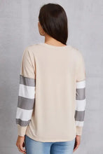 Beige long-sleeve Striped Exposed Seam Buttoned T-Shirt with grey and white striped sleeves