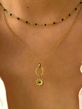 Layered 18k gold-plated sunflower pendant necklace with beaded choker