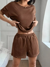 Brown textured knit round neck top and shorts set with ribbed geometric pattern