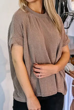 Textured round neck short sleeve taupe T-shirt