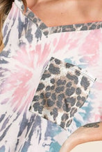 Tie Dye Print V Neck Top with Leopard Patch Pocket