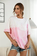 Oversized short-sleeve round neck tee in white-to-pink tie-dye
