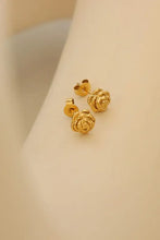 18k gold-plated titanium steel flower stud earrings