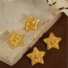 18k gold-plated titanium steel star stud earrings with quilted buttons