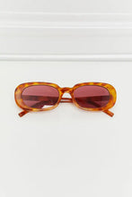 Tortoiseshell Oval UV400 Sunglasses for Women Polycarbonate Frame Sunglasses