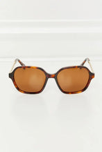 Tortoiseshell Square Sunglasses for Women TAC Polarization UV400 Sunglasses