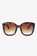Tortoiseshell Square Sunglasses with Gradient Lenses Polycarbonate Frame