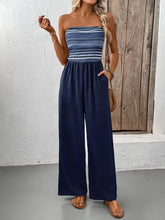 Marineblauer Jumpsuit mit weitem Bein und gestreiftem, strukturiertem Oberteil