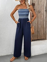 Marineblauer Jumpsuit mit weitem Bein und gestreiftem, strukturiertem Oberteil