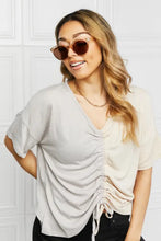 Two-Tone Ruched Drawstring Top with Round Brown Sunglasses Set Sunglasses