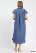 Umgee stone washed collared medium-wash denim midi dress with short sleeves and frayed hem