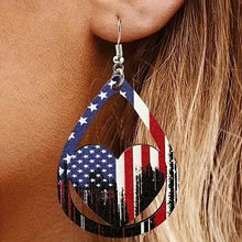 US Flag Pattern Wooden Earrings with Heart-Shaped Dangle