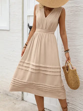 V-Neck Sleeveless Midi Dress Casual Dresses