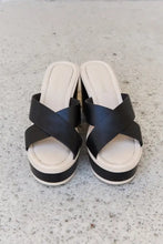 Weeboo Cherish The Moments Contrast Platform Sandals in Black Woman Slippers