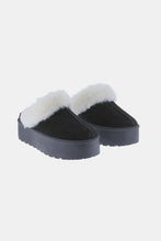 Black faux fur trim snow slippers with thick platform heel height