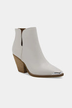 White Leather Ankle Boots with Metal Tip and Block Heel
