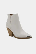 White Leather Ankle Boots with Metal Tip and Block Heel Woman Boots