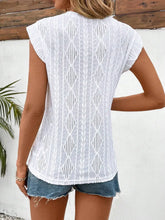 White Sleeveless Knit Top with Diamond Pattern