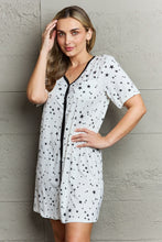 White Star Pattern Sleepwear Dress with Short Sleeves