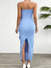 Weißes trägerloses Maxikleid mit Rüschen Maxikleider