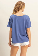 Women's Blue Scoop Neck Short Sleeve Tee for Everyday Wear