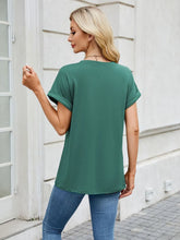 Women's Green Basic T-Shirt with Slight Stretch