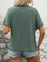 Women's Green Short-Sleeve Button-Down Shirt with Pocket