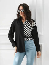 Women’s long sleeve shirt with contrast button and checkerboard pattern
