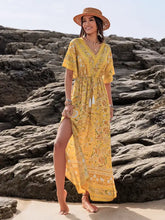 Gelbes Maxikleid aus Viskose mit Blumenmuster Goldene Maxikleider