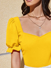Yellow Puff Sleeve Sweetheart Neck Short Sleeve Blouse