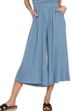 Zenana beautiful heathered blue culottes with elastic waistband