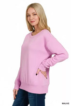 Zenana fleece boat neck sweatshirt in soft mauve with long sleeves relaxed fit and ribbed cuffs made of fleece boat material